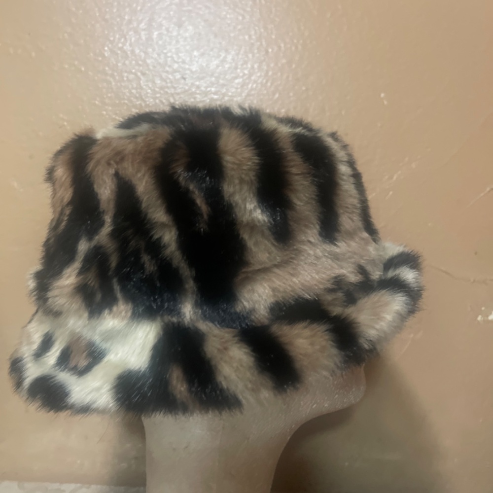 Hat - Picture 2 of 2